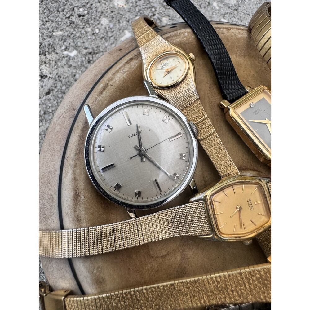 Vintage Seiko Citizen Timex Watch Lot Gold Tone Quartz Parts/Repair 1 Working - Picture 9 of 16